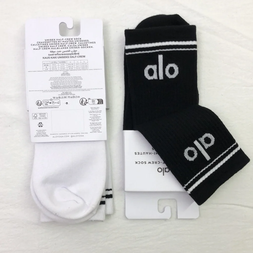 🎆HOT🎆 ALO Yoga Socks 2 Pairs - Picture 2 of 6